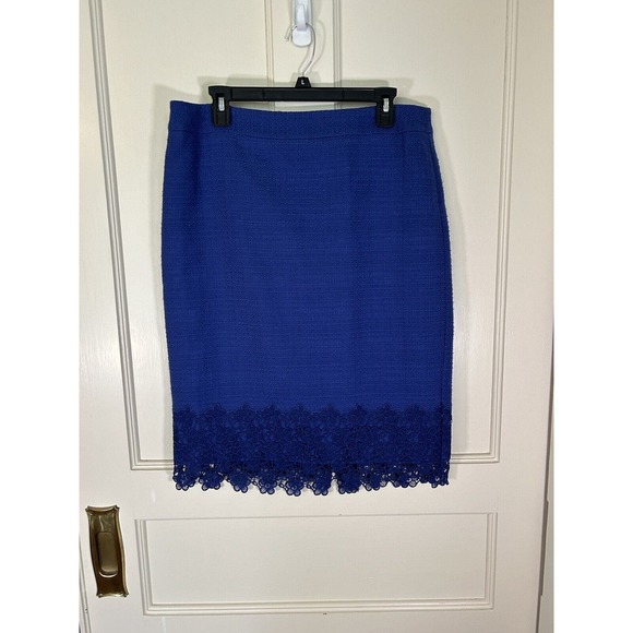 Talbots Dresses & Skirts - Talbots Women’s Blue Floral Lace Trim Cotton Pencil Skirt Size 12